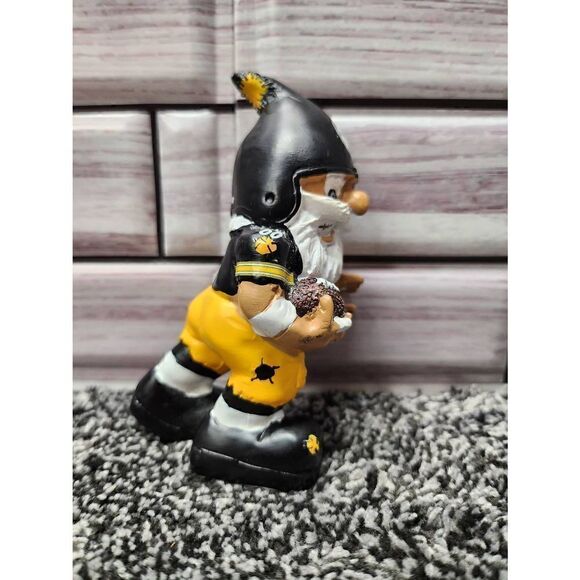 Pittsburgh Steelers Action Gnome  - Picture 5 of 7